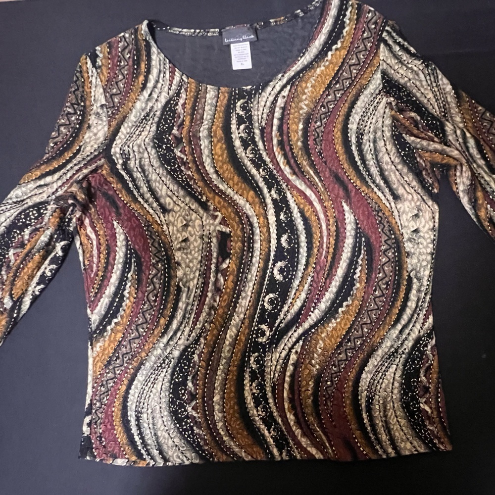 BRITTANY BLACK BROWN/BLACK/GOLD SWIRL STRETCH TUNIC SHIRT W/GOLD THREADING
XL